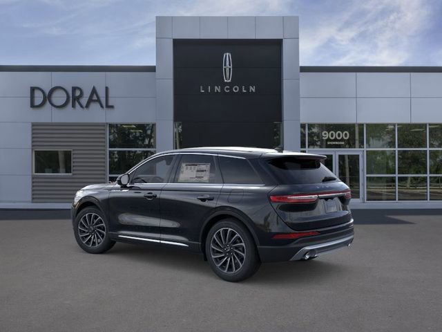 New 2025 Lincoln Corsair Reserve FWD image 4