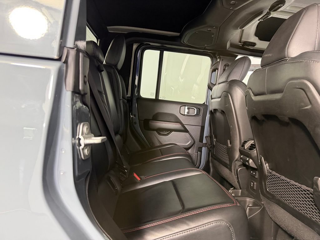 Certified 2025 Jeep Gladiator Rubicon AWD/4WD image 19