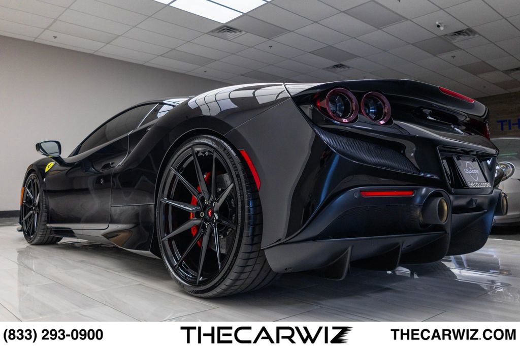 Used 2021 Ferrari F8 Tributo RWD image 19
