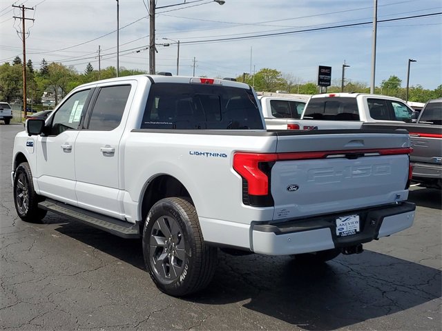 New 2025 Ford F150 Lightning Lariat image 4
