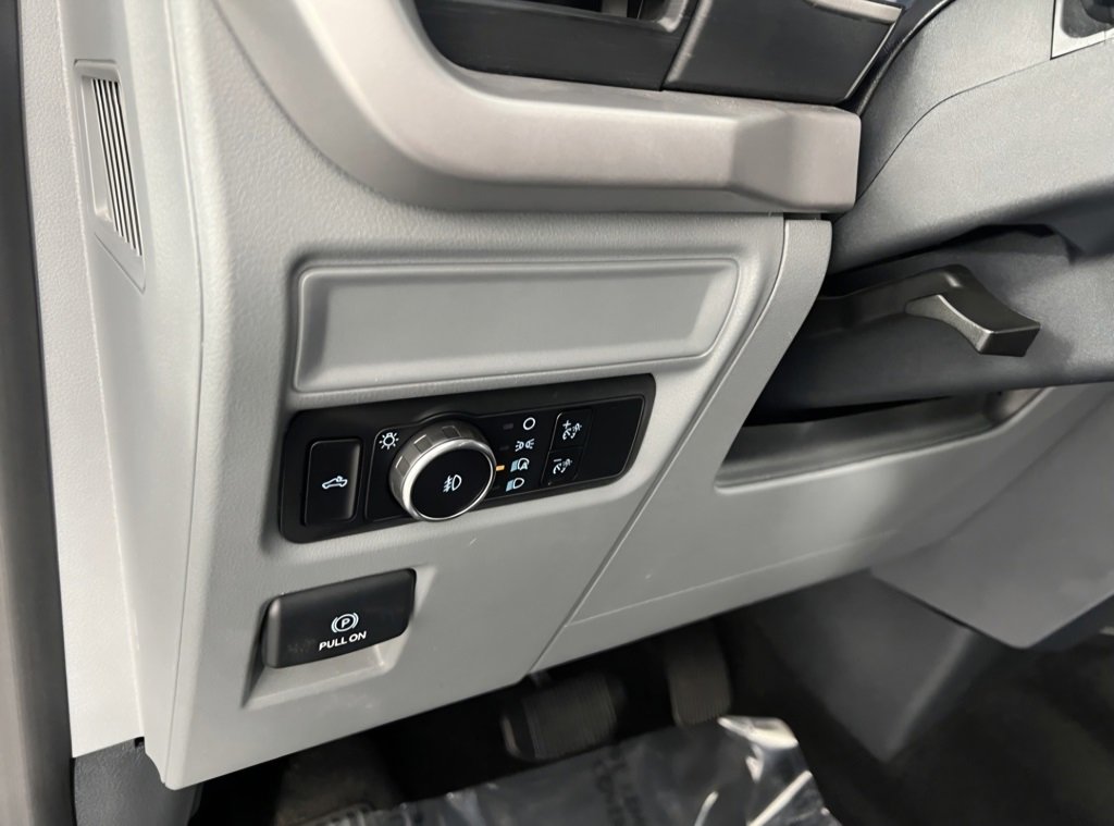 Used 2023 Ford F150 XLT image 19