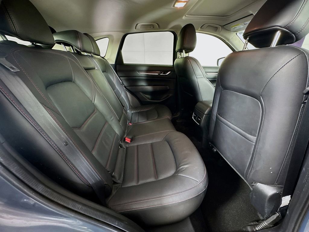 Used 2022 MAZDA CX-5 Carbon Edition image 32