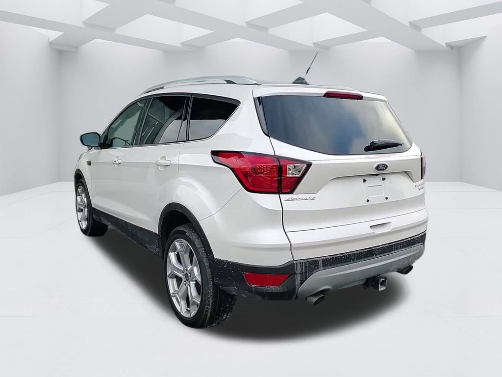Used 2019 Ford Escape Titanium image 7