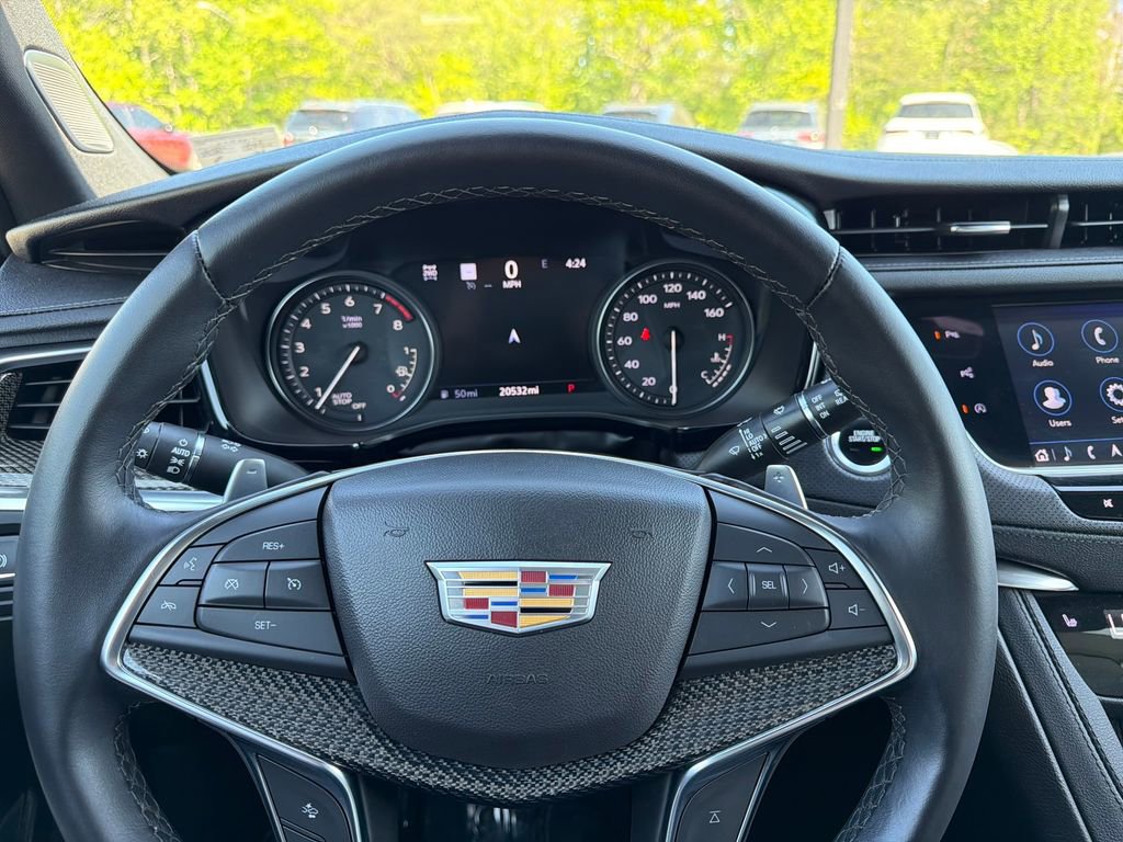 Certified 2022 Cadillac XT5 Sportv w/ Technology Package image 5