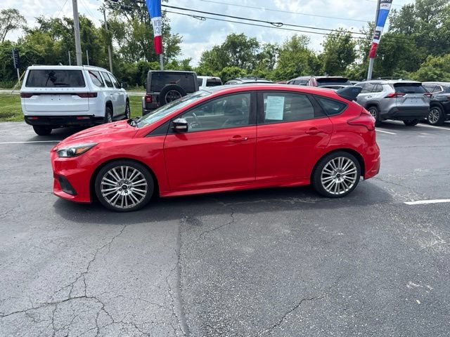 Used 2018 Ford Focus RS AWD/4WD image 11