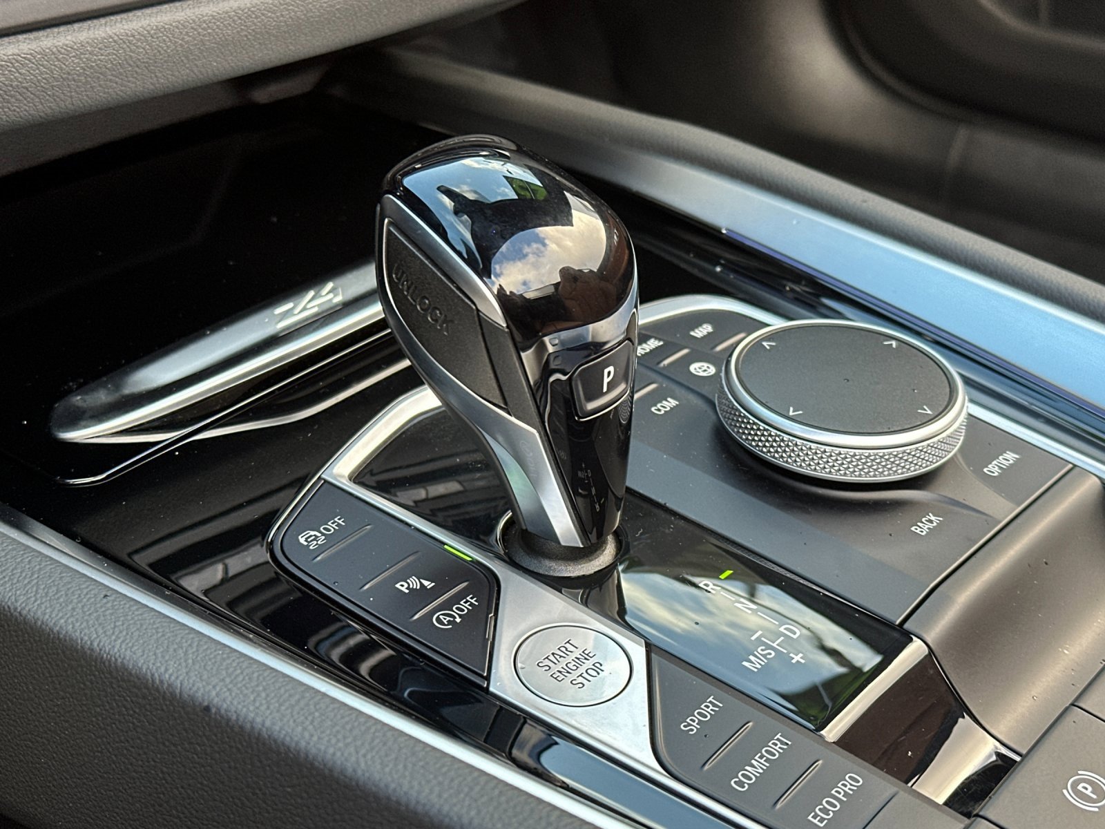 Used 2025 BMW Z4 sDrive30i w/ Premium Package image 20