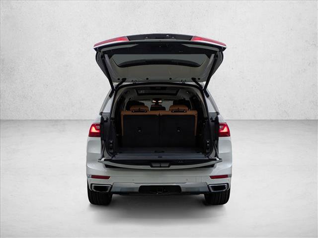 Used 2019 BMW X7 xDrive40i w/ Premium Package image 8