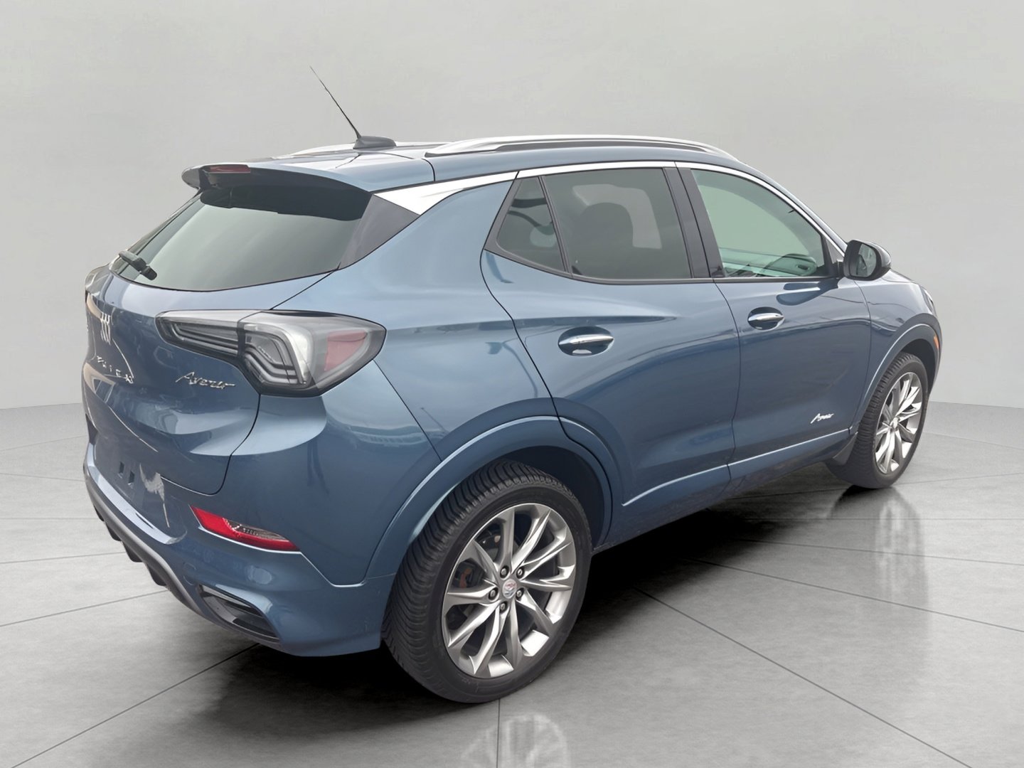 Used 2024 Buick Encore GX Avenir w/ Avenir Convenience Package image 4