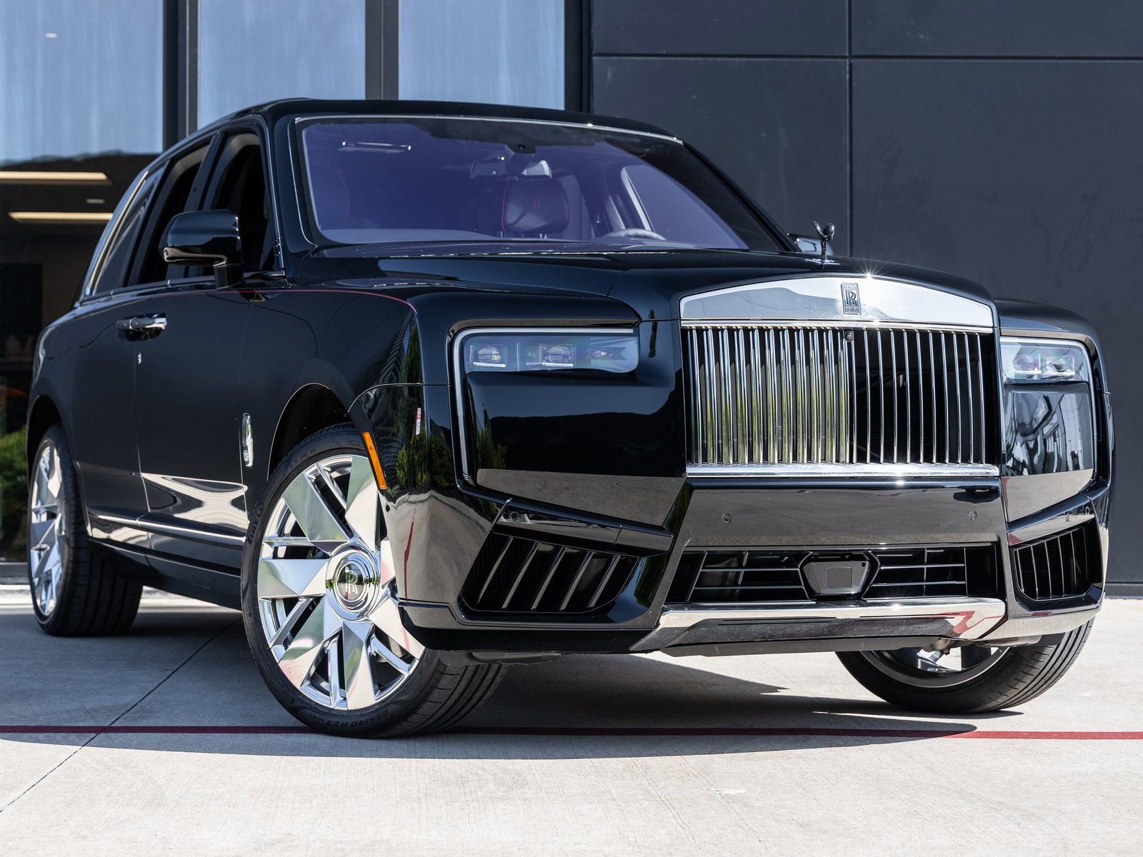Certified 2025 Rolls-Royce Cullinan image 5