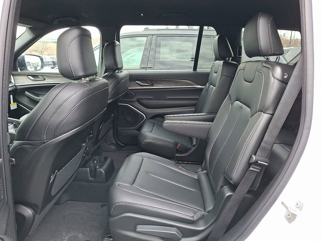 New 2026 Jeep Grand Cherokee L Limited image 6