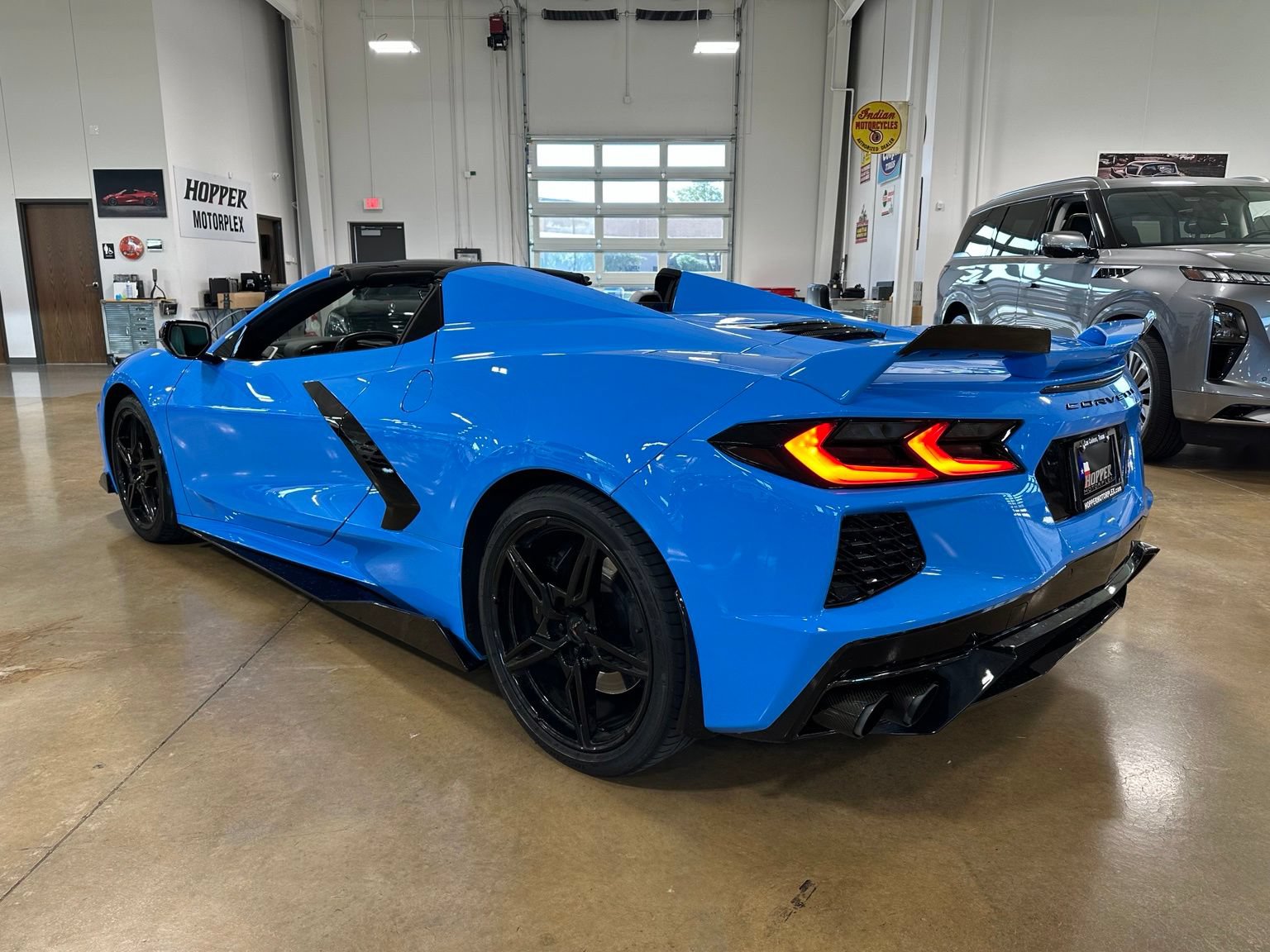 Used 2021 Chevrolet Corvette Stingray Preferred Conv w/ Z51 Performance Package RWD image 6