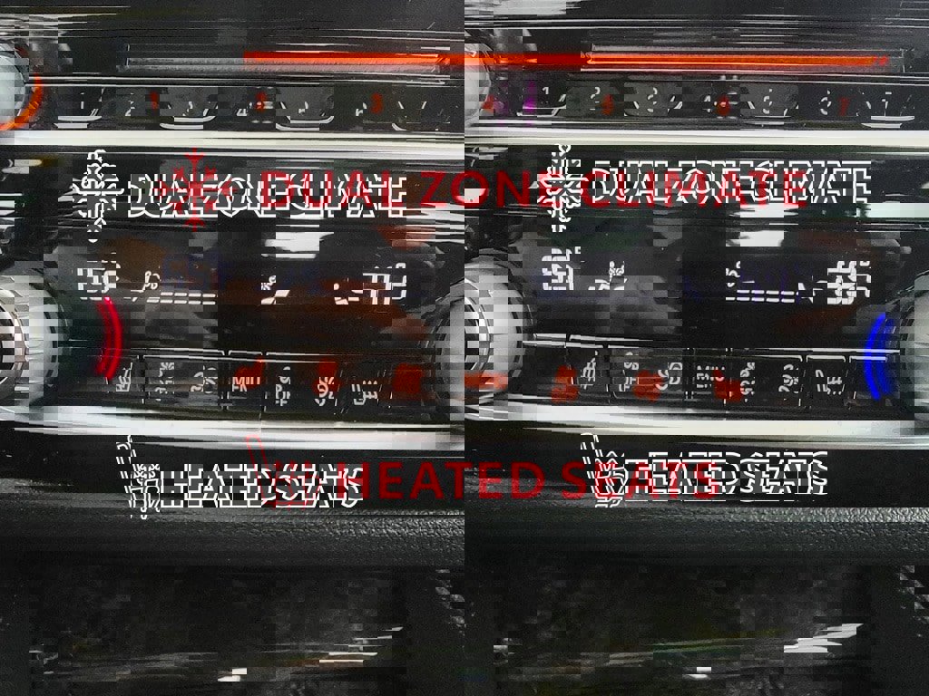 Used 2019 BMW 540i xDrive w/ M Sport Package image 25