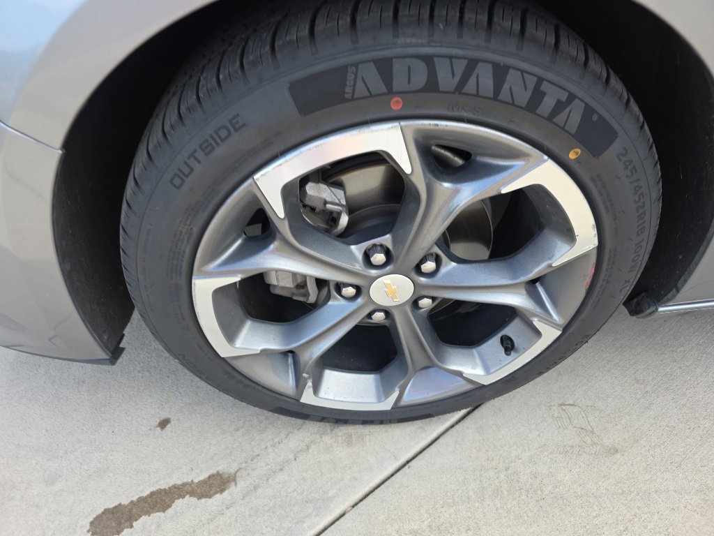 Used 2023 Chevrolet Malibu LT image 11