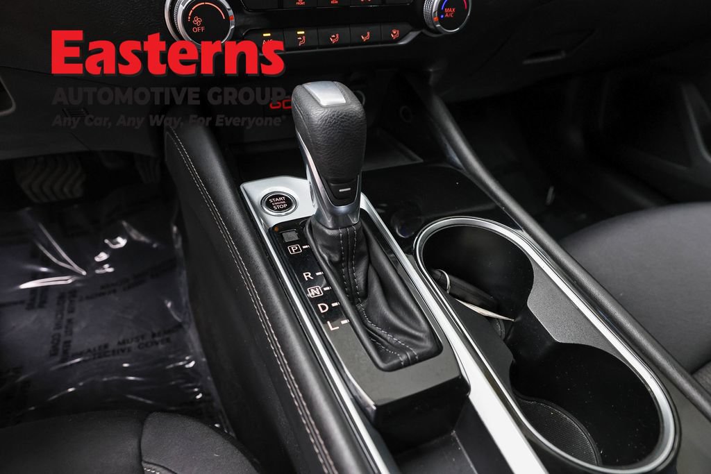 Used 2023 Nissan Altima 2.5 SV FWD image 13