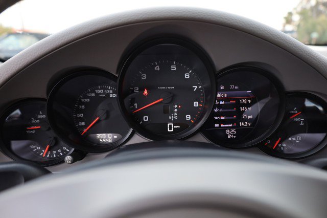 Used 2012 Porsche 911 Carrera image 28