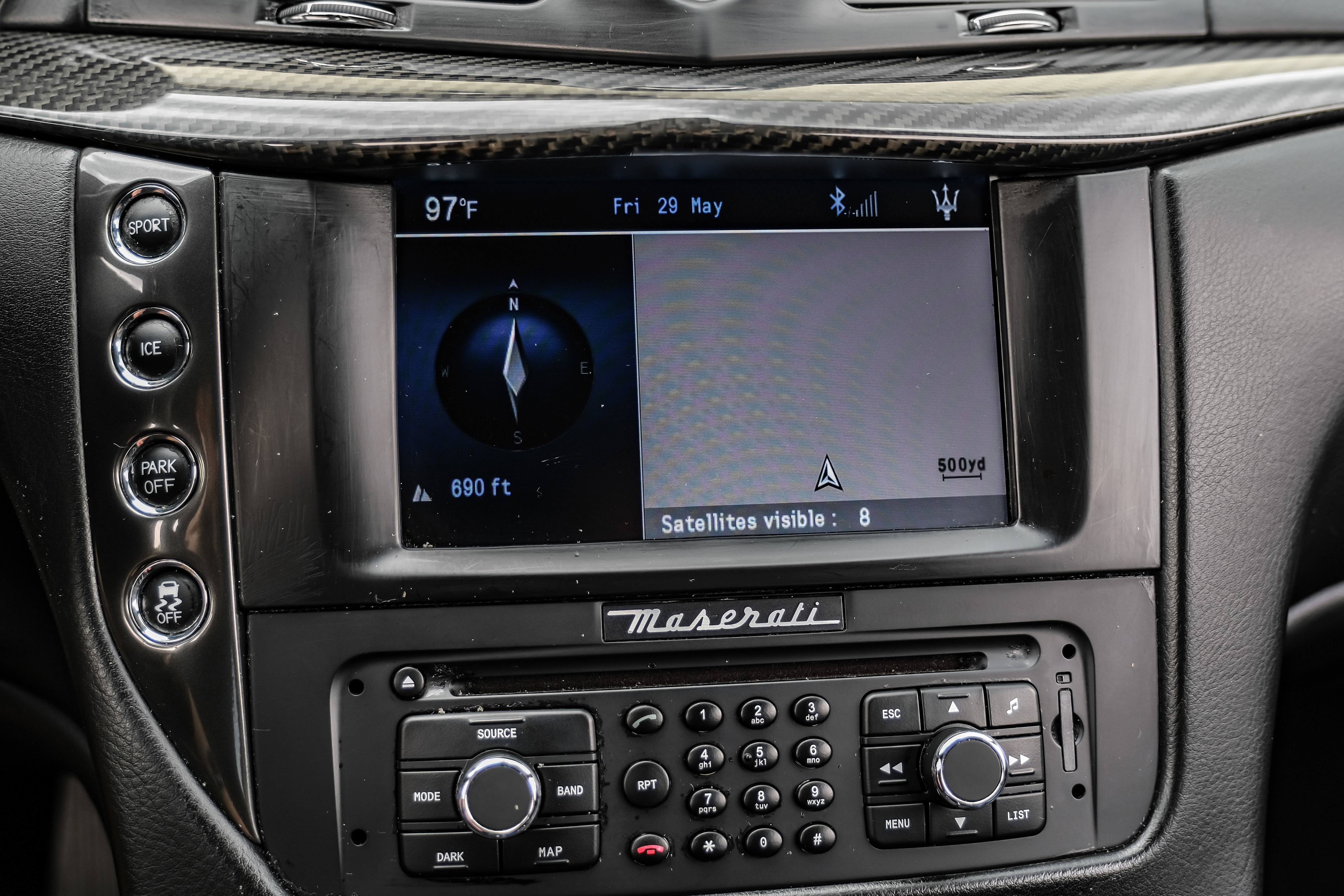 Used 2015 Maserati GranTurismo Sport RWD image 27