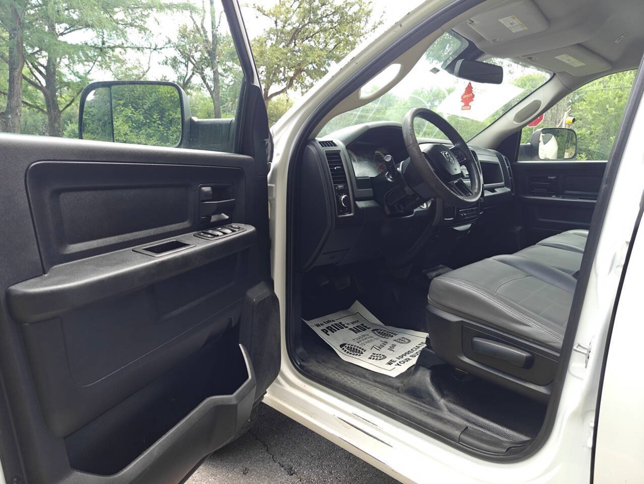 Used 2018 RAM 2500 ST RWD image 13