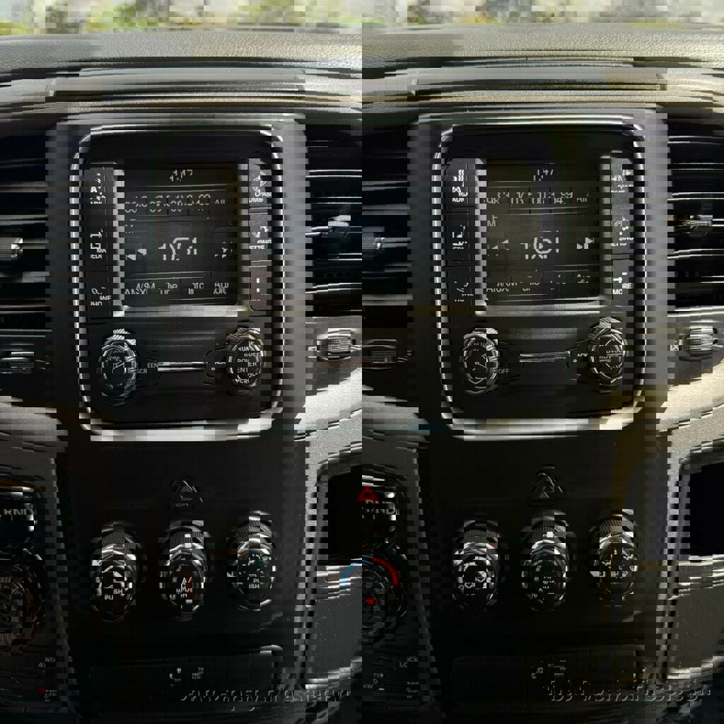 Used 2016 RAM 1500 Express w/ Popular Equipment Group image 31