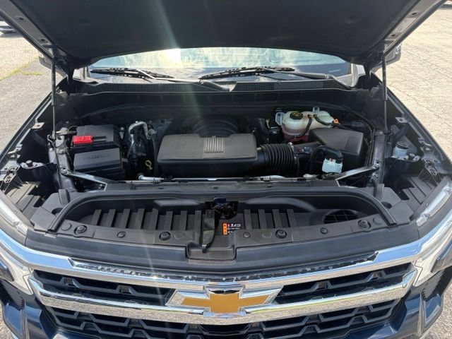 Used 2022 Chevrolet Silverado 1500 LT AWD/4WD image 16