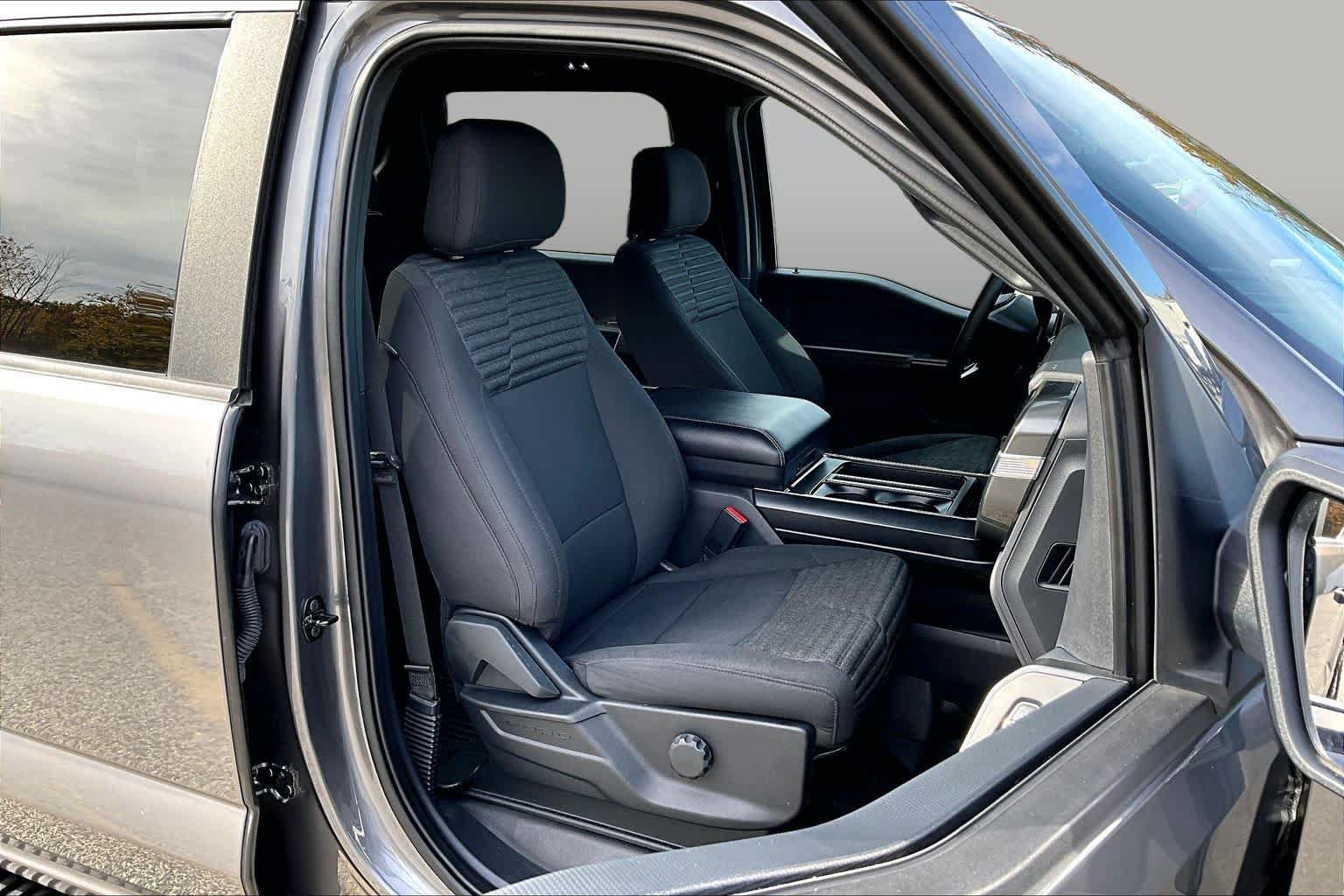 Used 2021 Ford F150 XL w/ STX Appearance Package AWD/4WD image 8