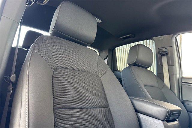 New 2025 GMC Canyon Elevation w/ Convenience Package image 16