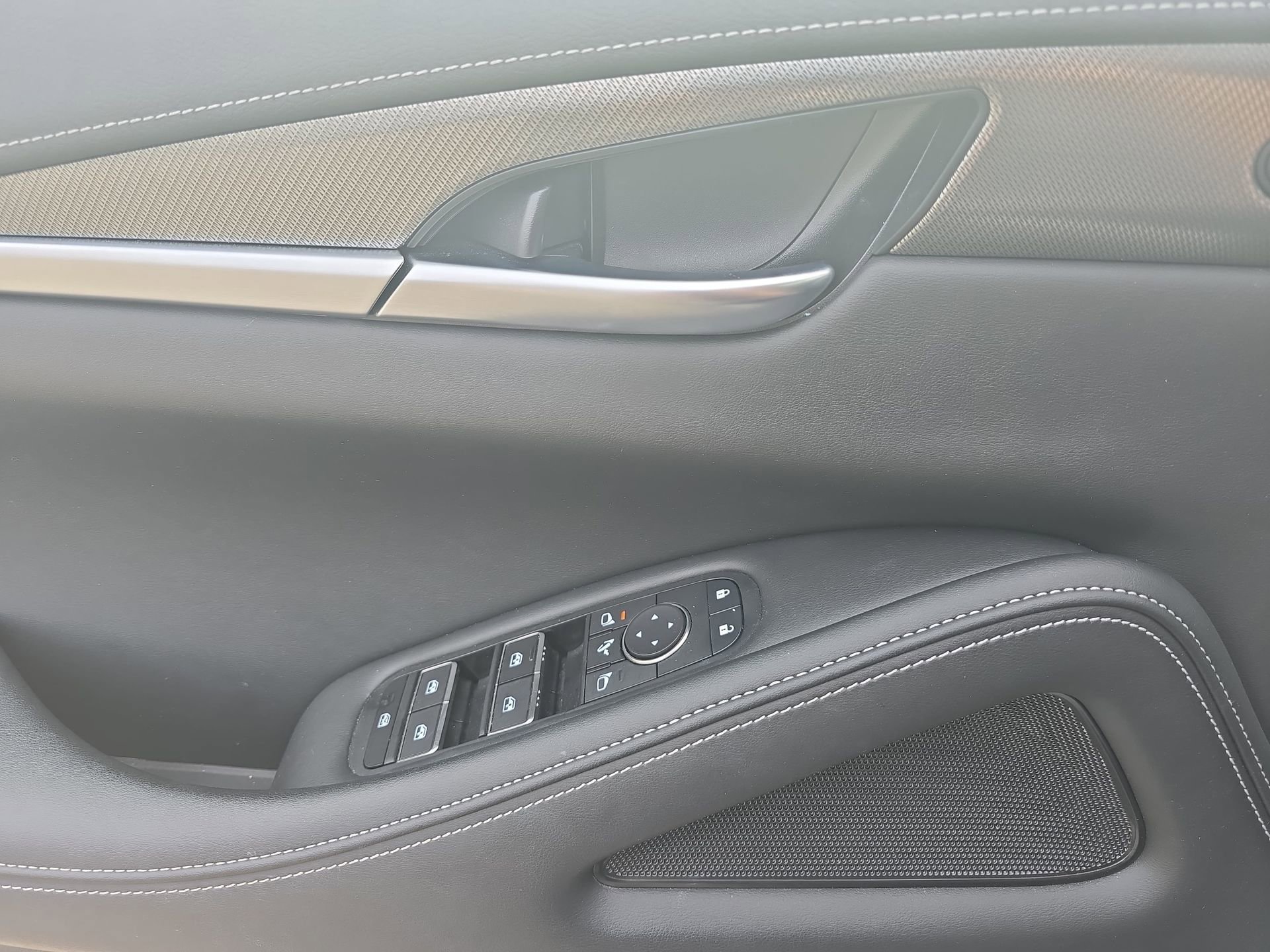 Certified 2024 INFINITI QX60 Luxe image 27