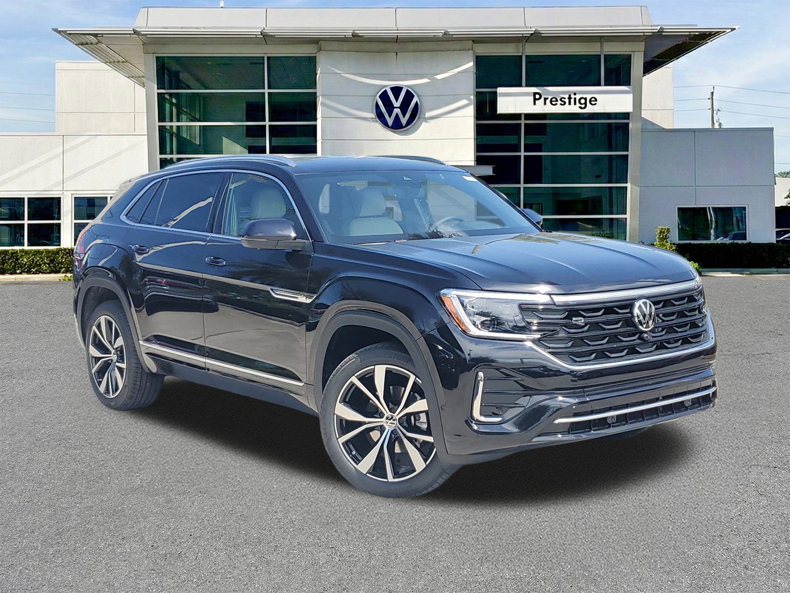 New 2025 Volkswagen Atlas Cross Sport SEL Premium R-Line image 1