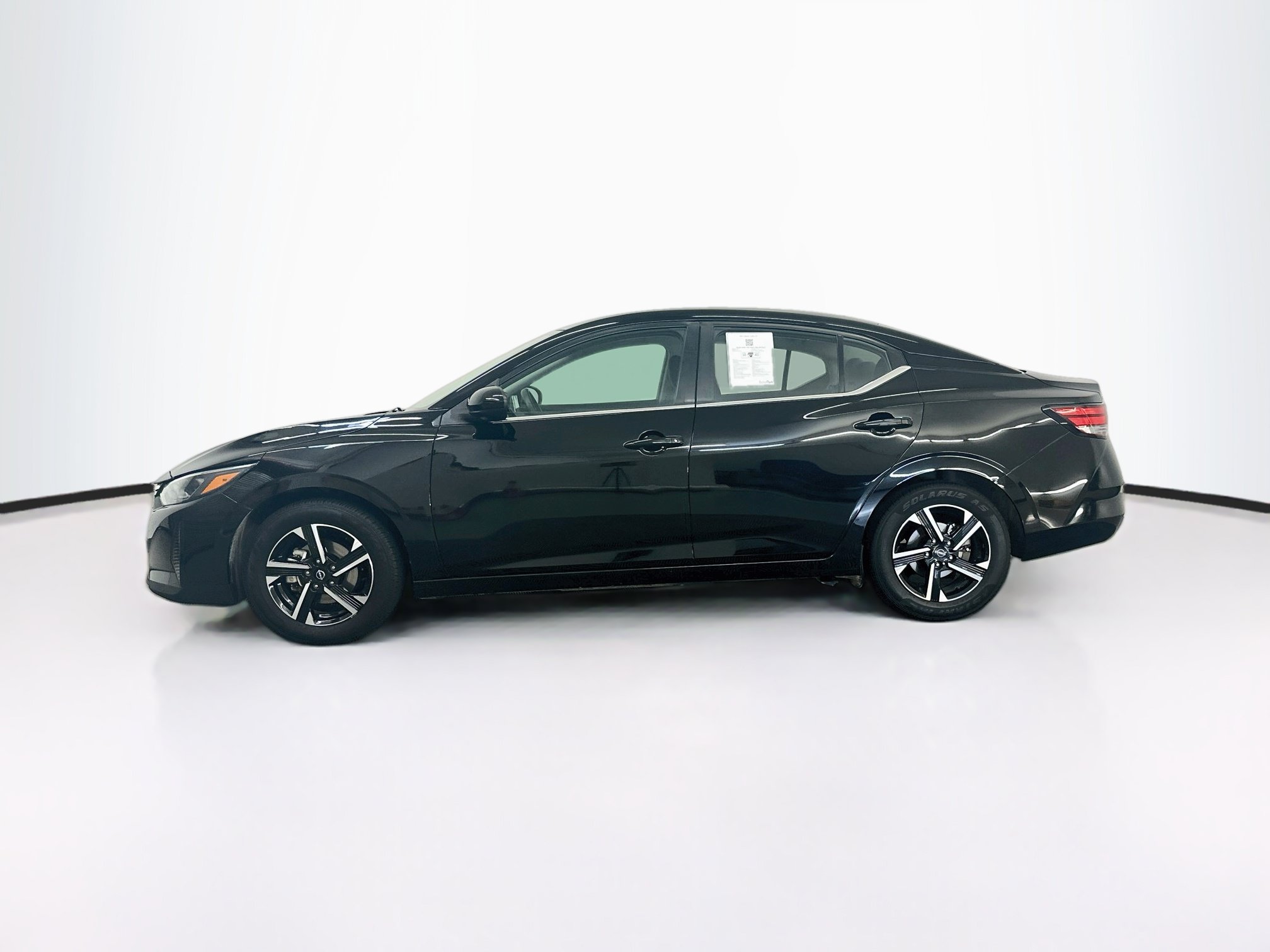 Used 2024 Nissan Sentra SV FWD image 4