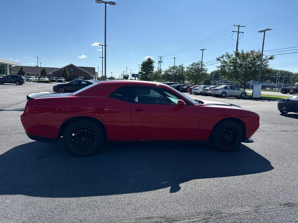 Used 2021 Dodge Challenger SXT RWD image 19