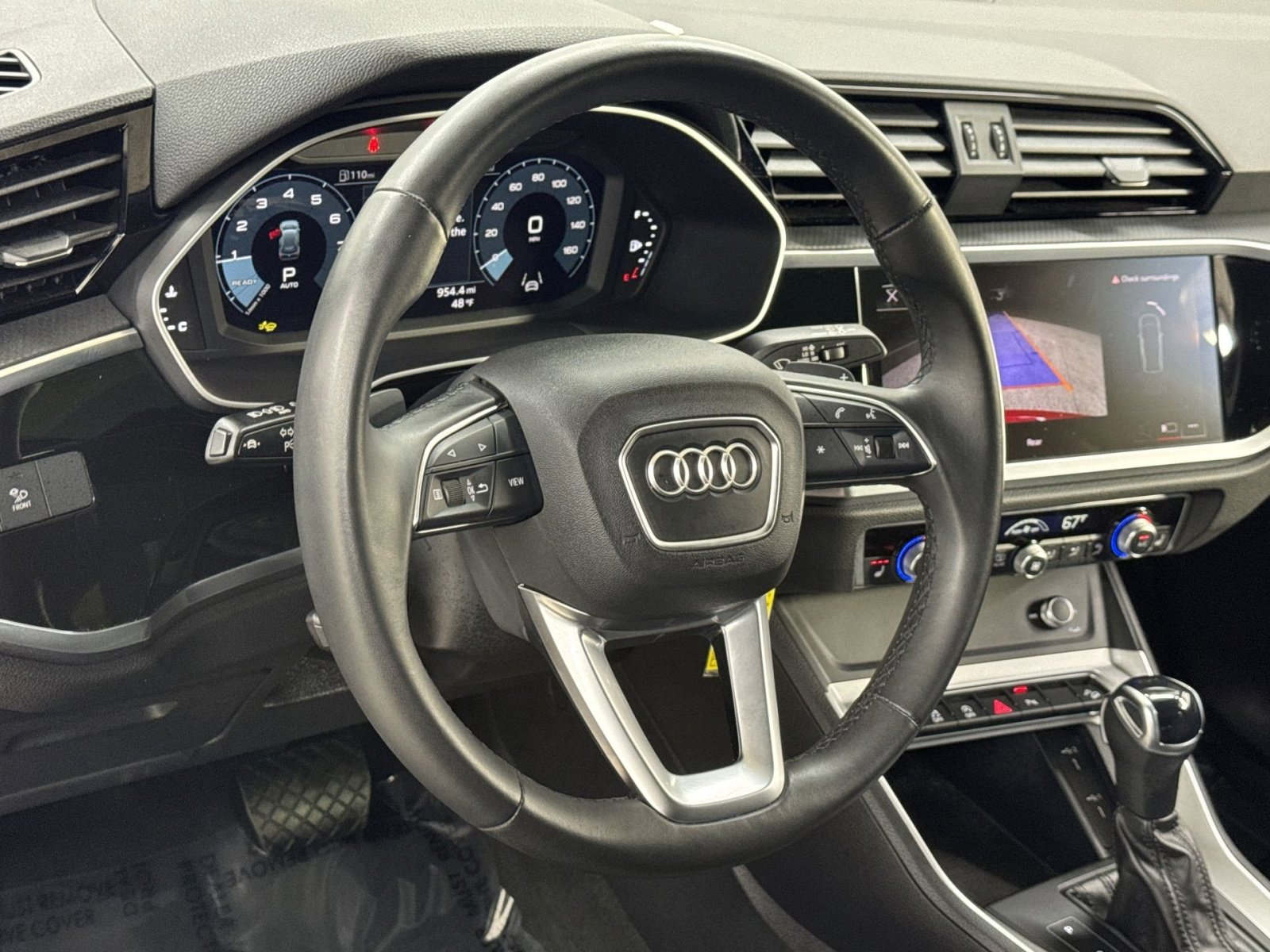 Used 2025 Audi Q3 2.0T Premium image 20