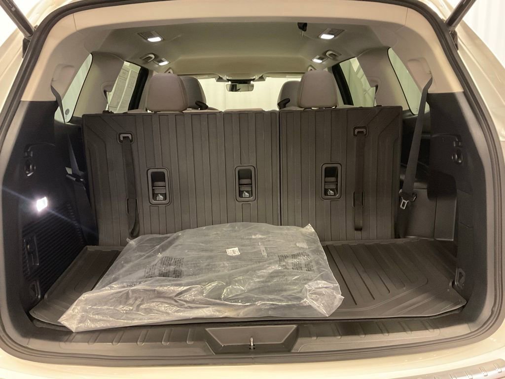 Used 2025 Subaru Ascent Premium AWD/4WD image 36