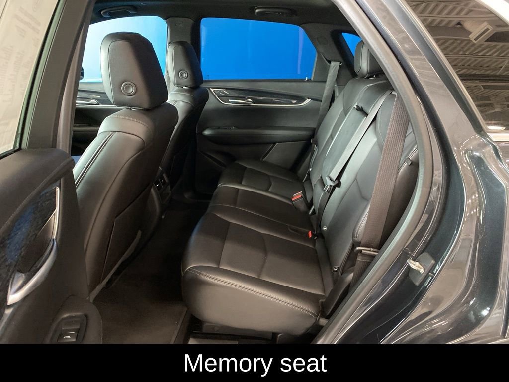 Used 2022 Cadillac XT5 Premium Luxury image 12