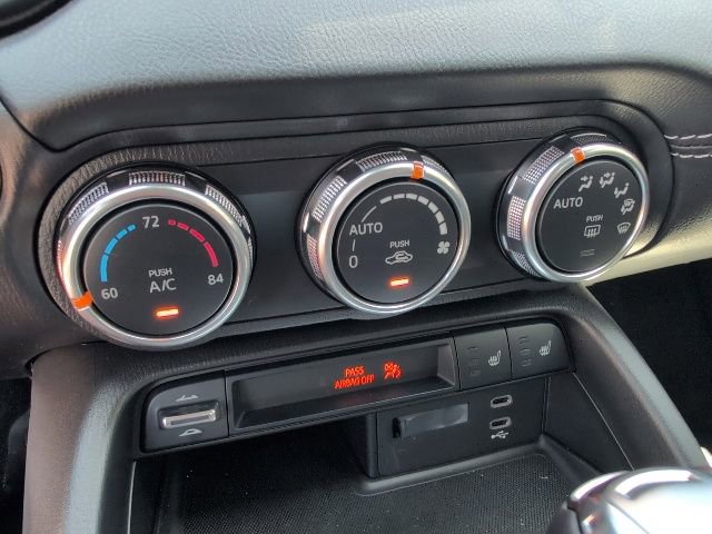 Used 2025 MAZDA MX-5 Miata RF Grand Touring image 23