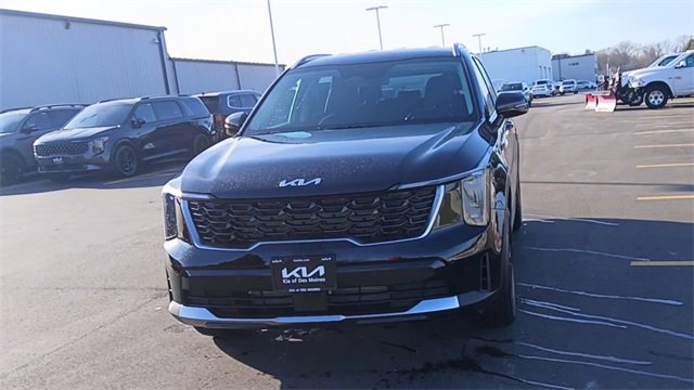 New 2026 Kia Sorento S image 6