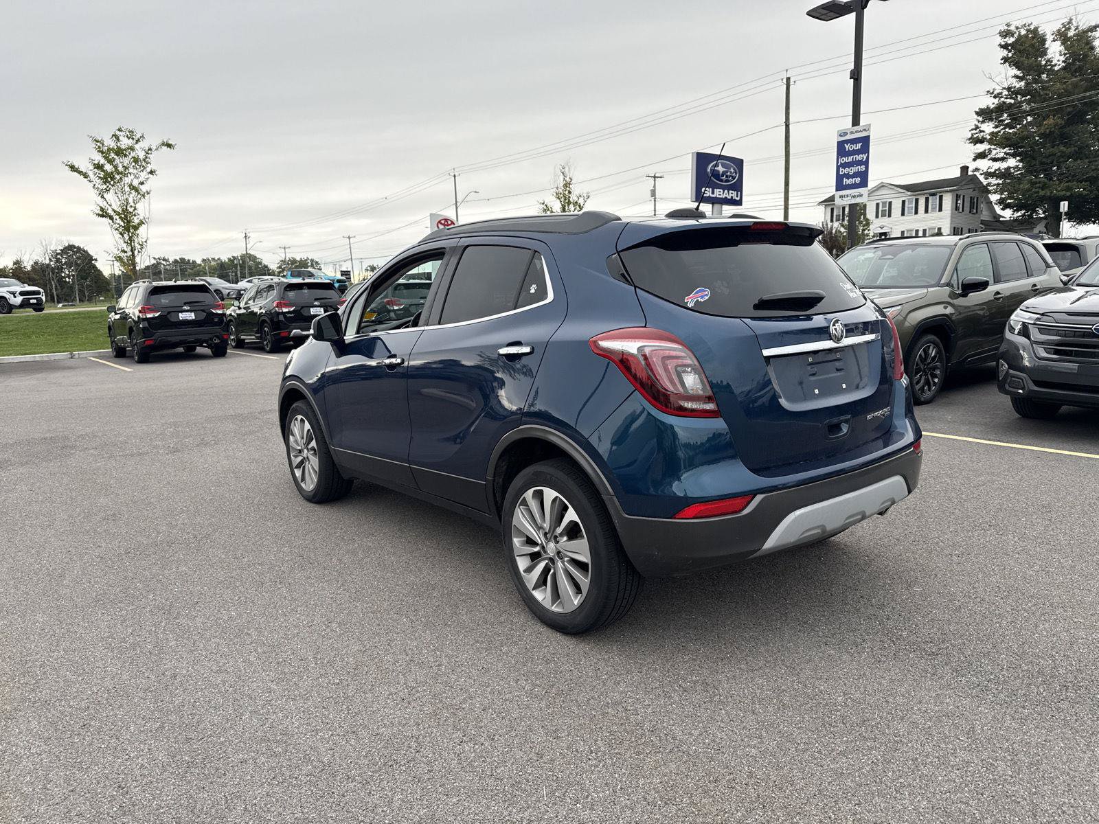 Used 2019 Buick Encore Preferred AWD/4WD image 5