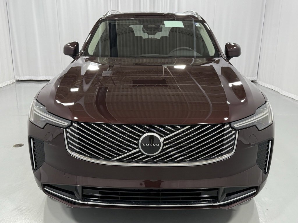 New 2026 Volvo XC90 B5 Core image 3