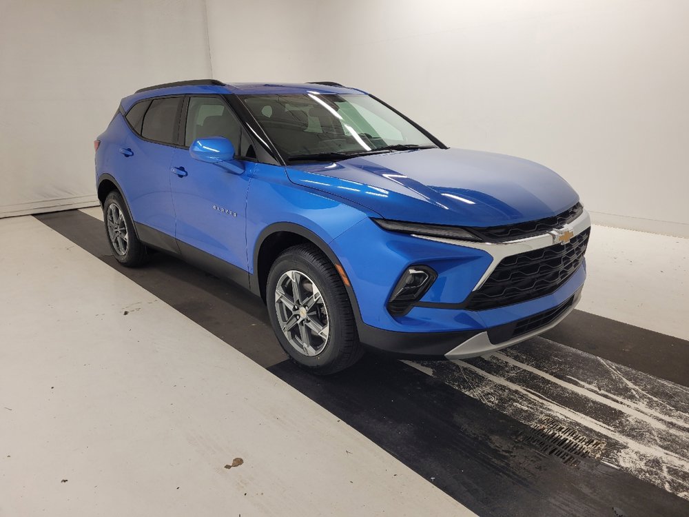 Used 2024 Chevrolet Blazer LT w/ Convenience Package FWD image 13