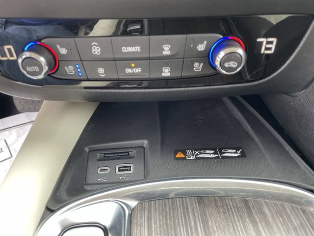 Used 2023 Buick Enclave Avenir FWD image 20