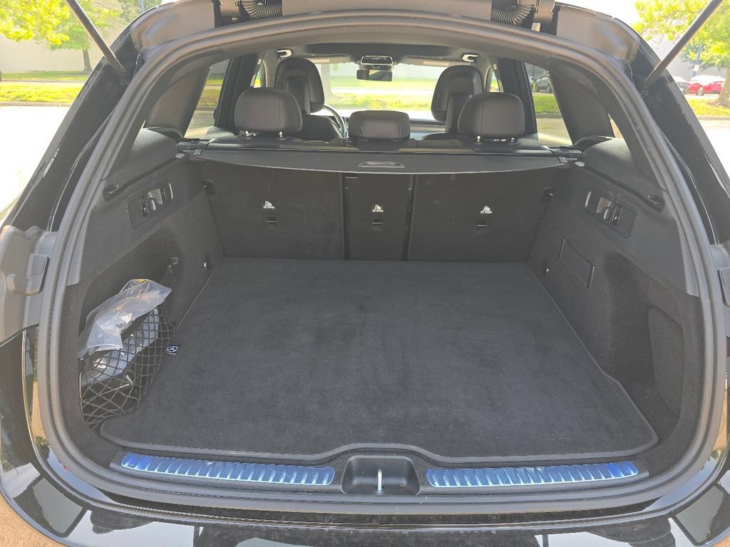 Used 2026 Mercedes-Benz GLC 300 4MATIC image 19