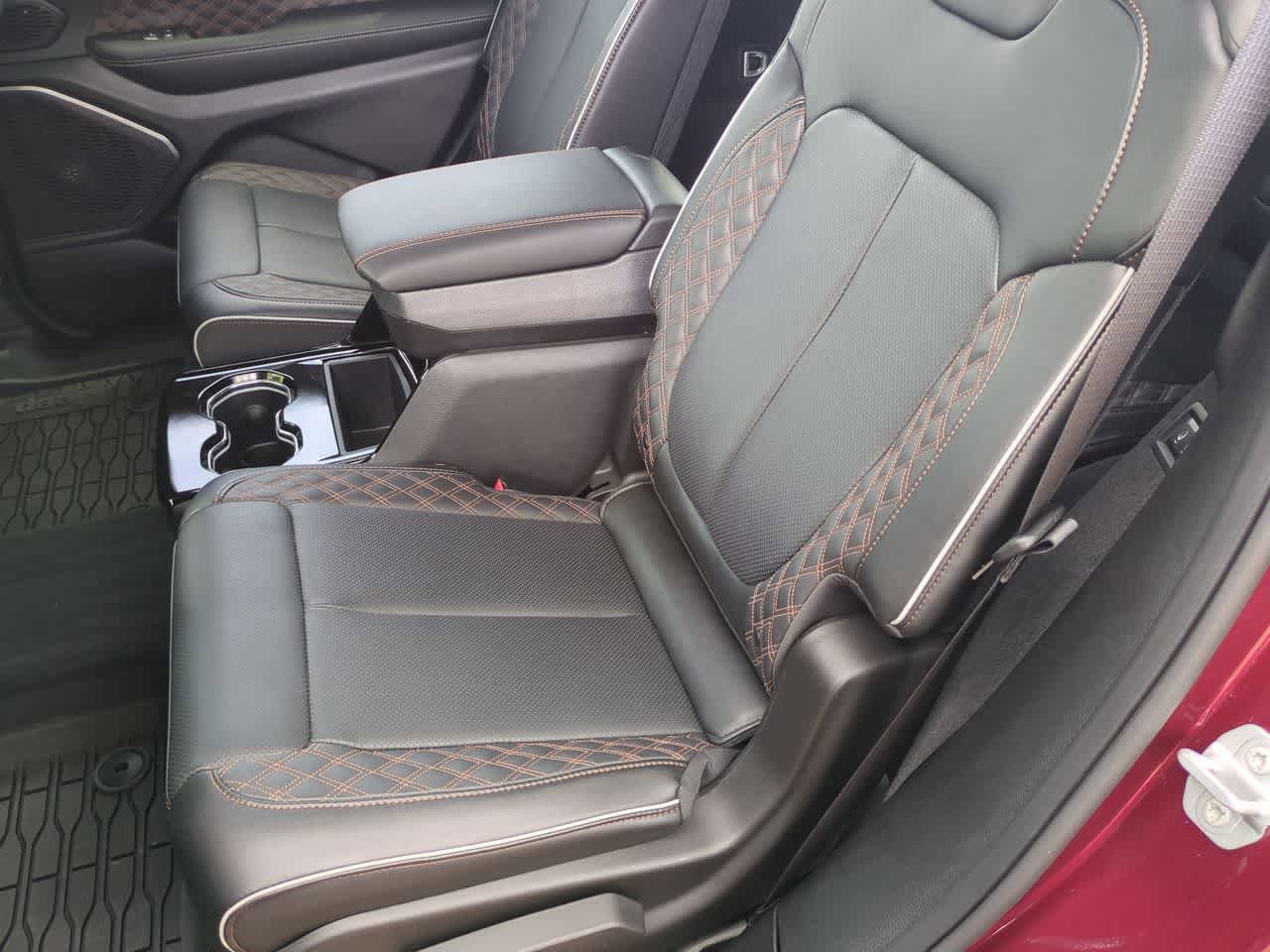 Used 2025 Jeep Grand Cherokee L Summit w/ Obsidian Package AWD/4WD image 20