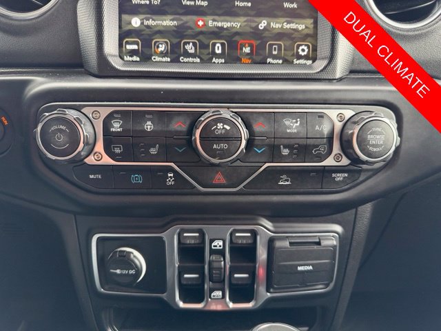 Used 2023 Jeep Wrangler Unlimited Sahara w/ Cold Weather Group AWD/4WD image 41