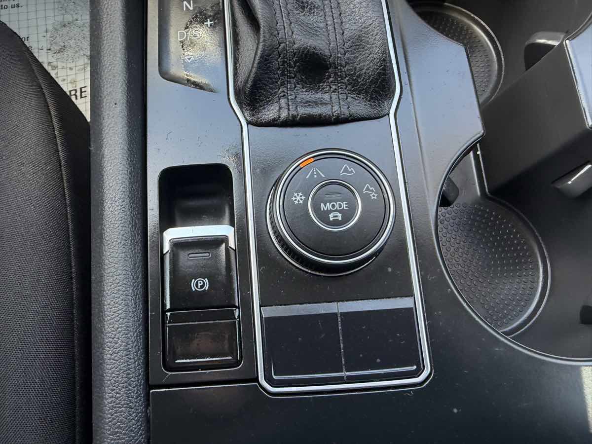 Used 2018 Volkswagen Atlas S AWD/4WD image 39