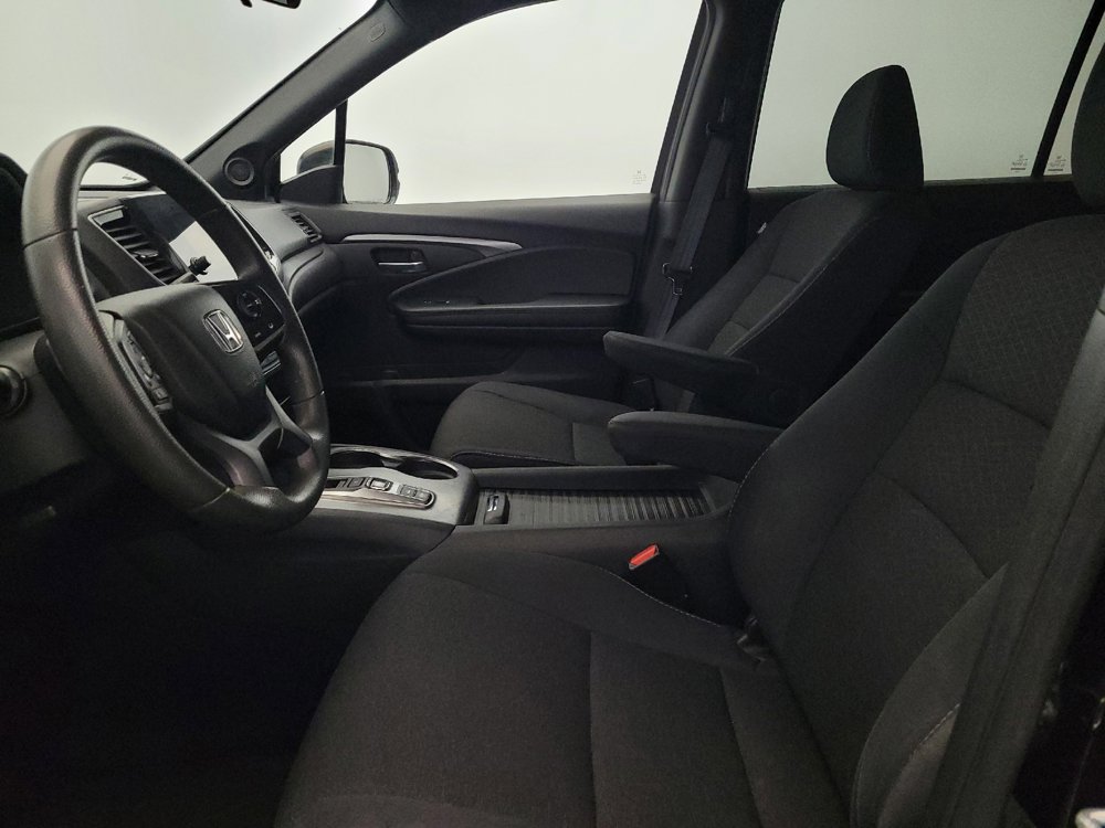 Used 2021 Honda Passport Sport image 17