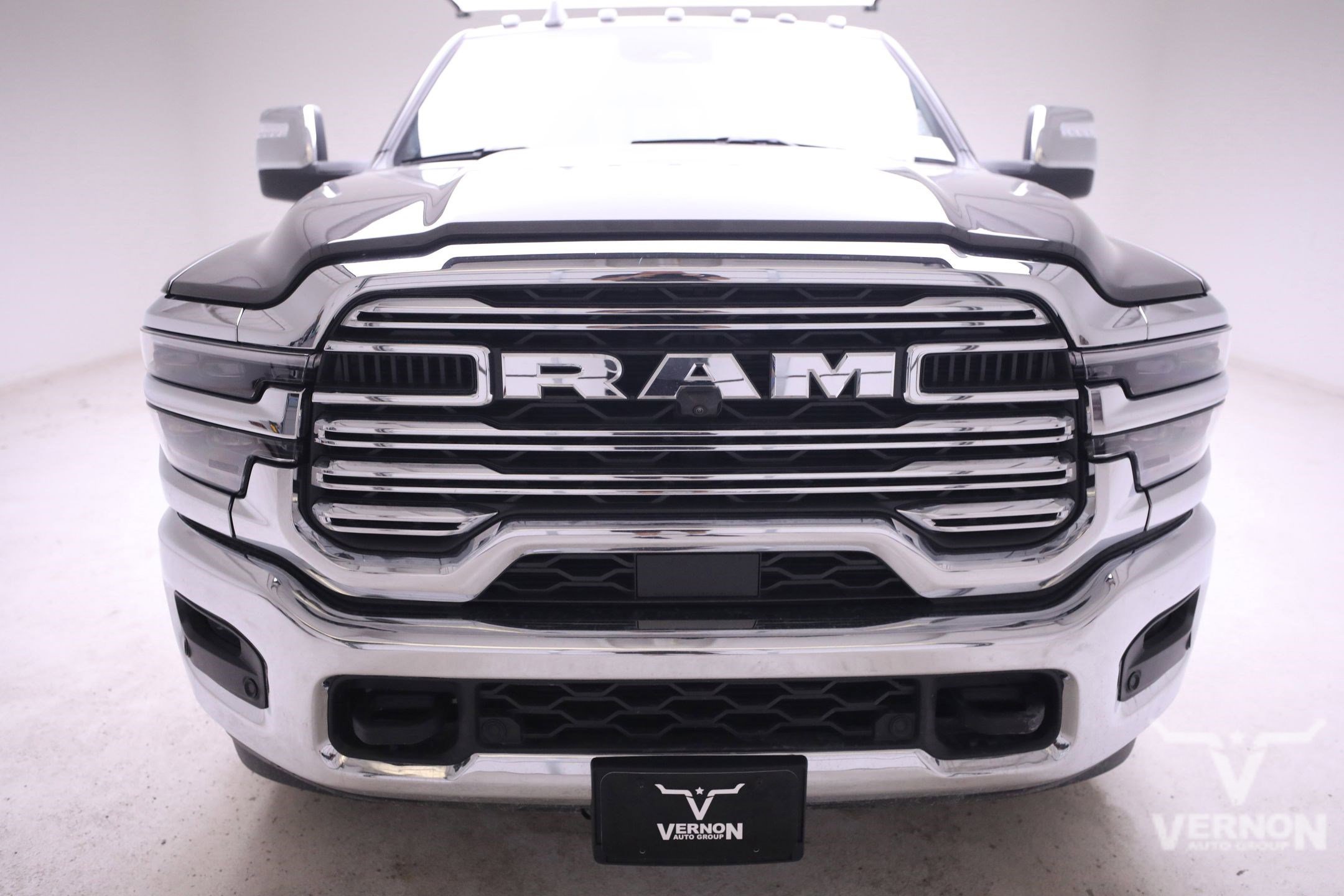 New 2025 RAM 3500 Laramie image 8