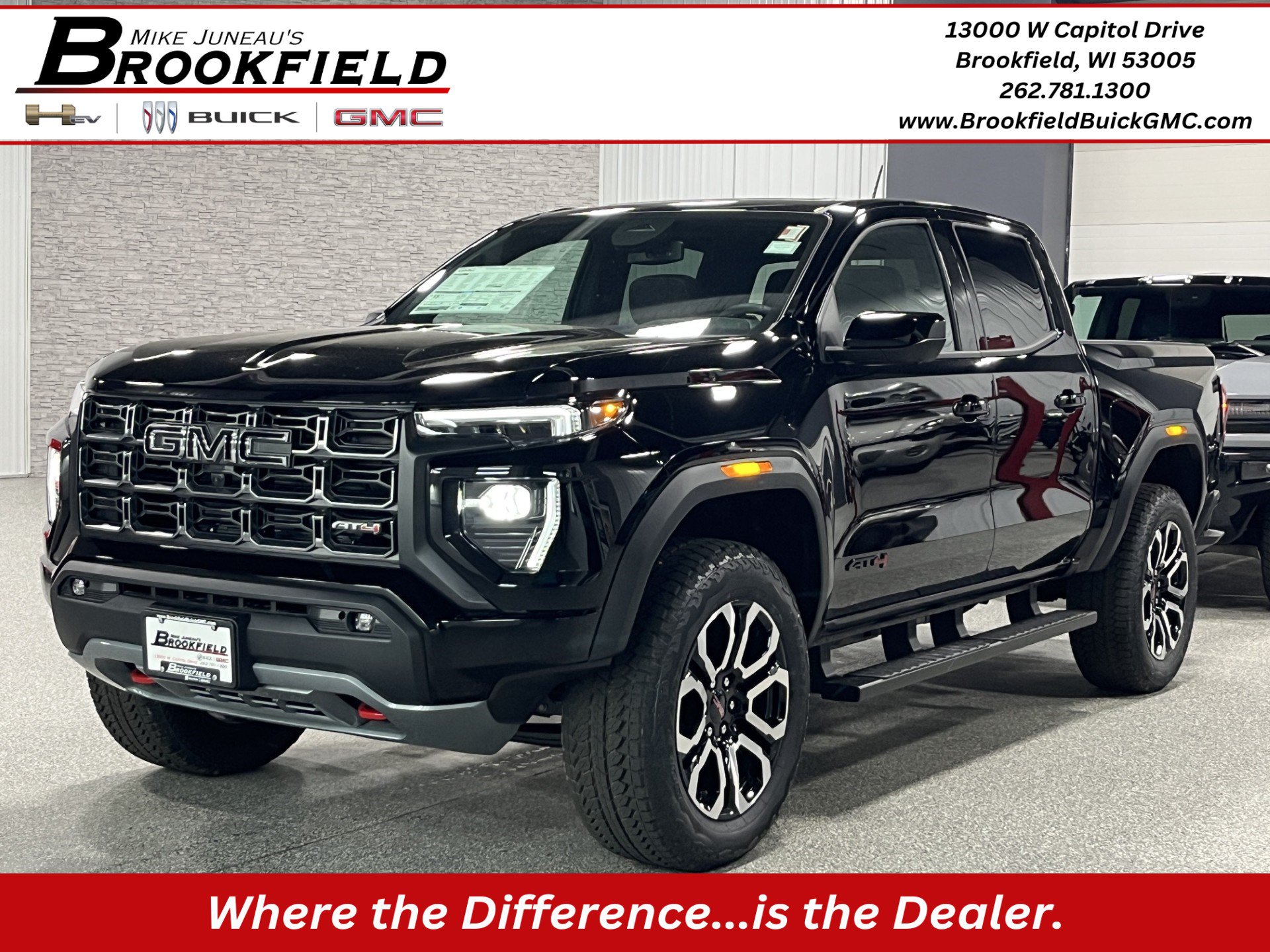 New 2026 GMC Canyon AT4 w/ Technology Plus Package AWD/4WD image 1