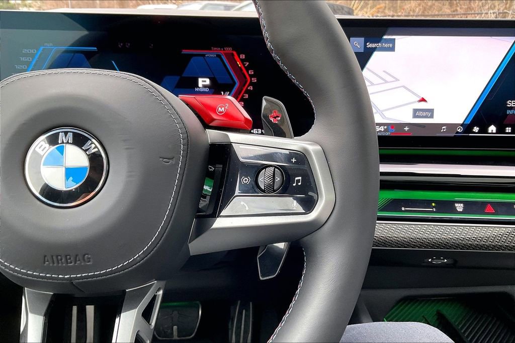 Used 2026 BMW M5 Touring image 12