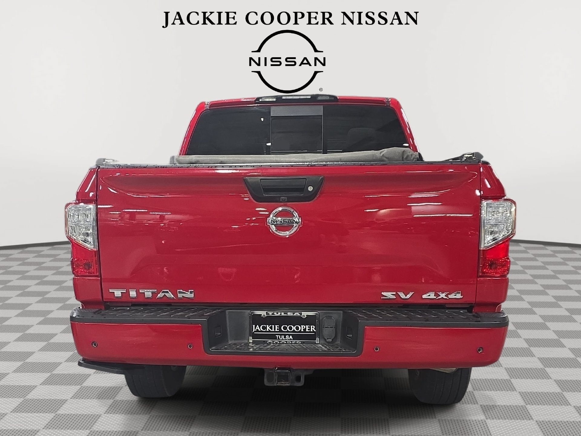 Used 2021 Nissan Titan SV w/ Accessory Utility Package AWD/4WD image 6