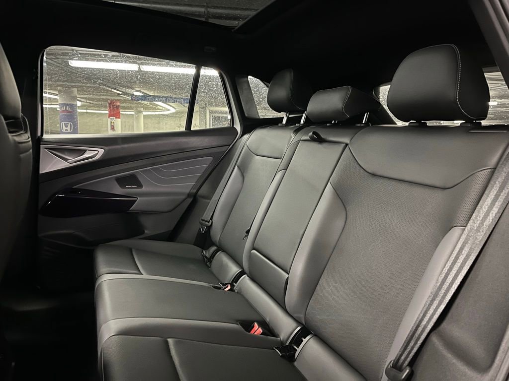 New 2026 Volkswagen ID.4 Pro S Plus image 24