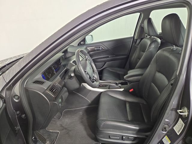 Used 2015 Honda Accord Touring image 11