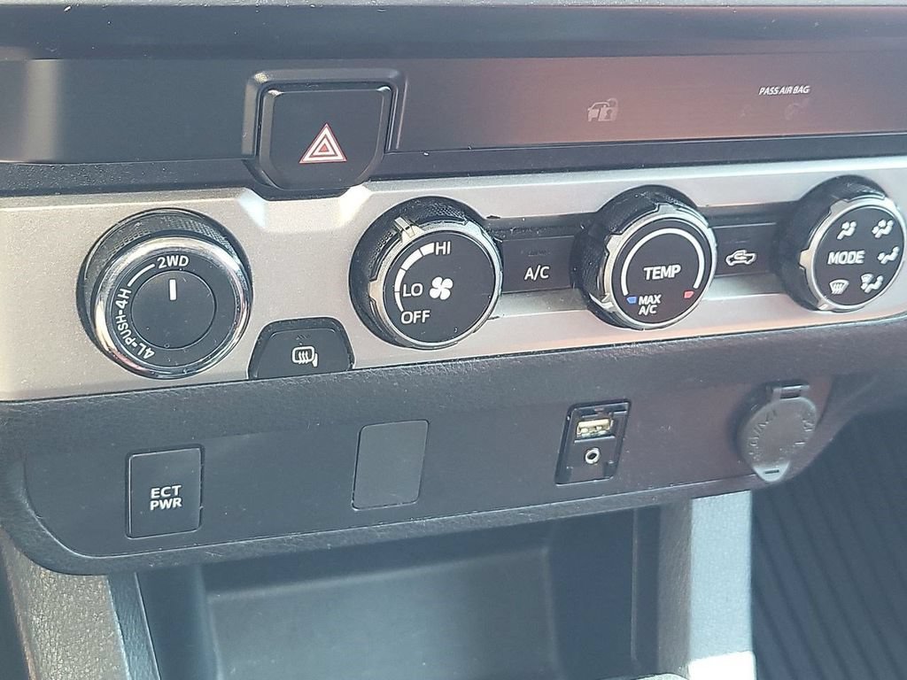 Used 2019 Toyota Tacoma SR AWD/4WD image 38